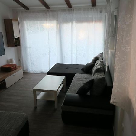 Holiday Home Ljubicic Baška Exteriör bild